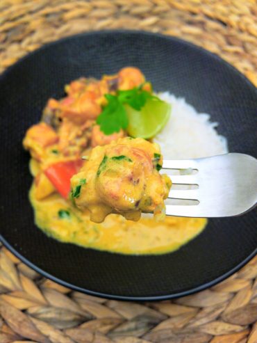 chatrou cuisiné avec une sauce à base de lait de coco